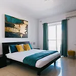Apartment Spacious 2br Garden In Gated Complex Near Gzira