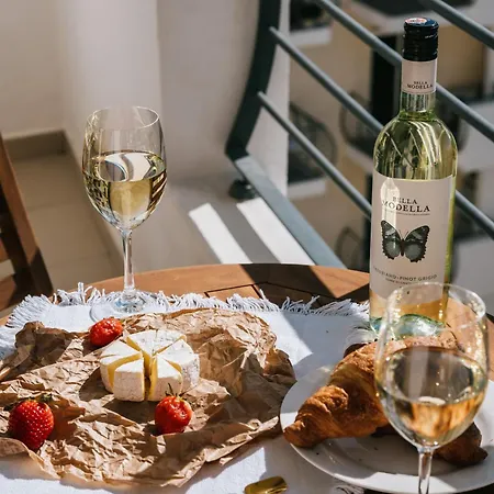 Location Garden View Lux 2bdr By The Sea Διαμέρισμα