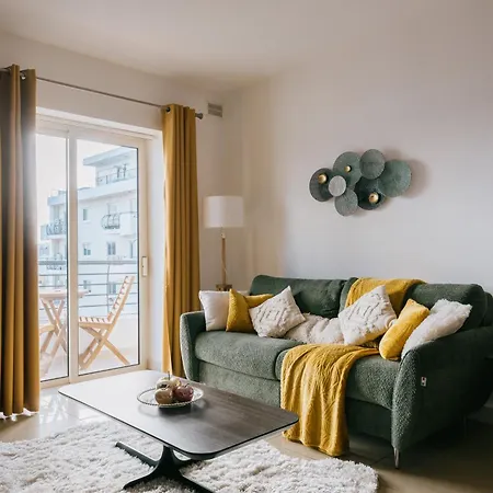 Sunny 2 Bedroom Aptm With Garden Fast Wifi Walk To Seafront Gzira