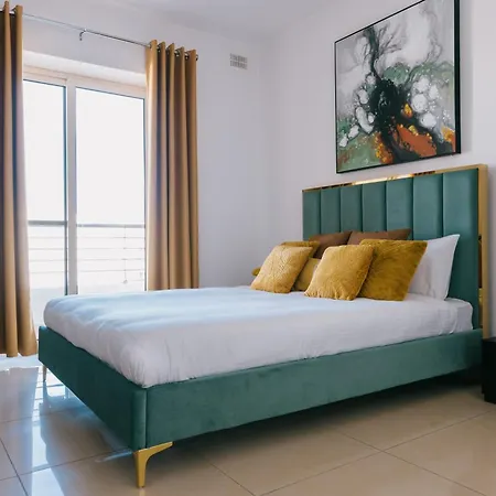 Location Garden View Lux 2bdr By The Sea