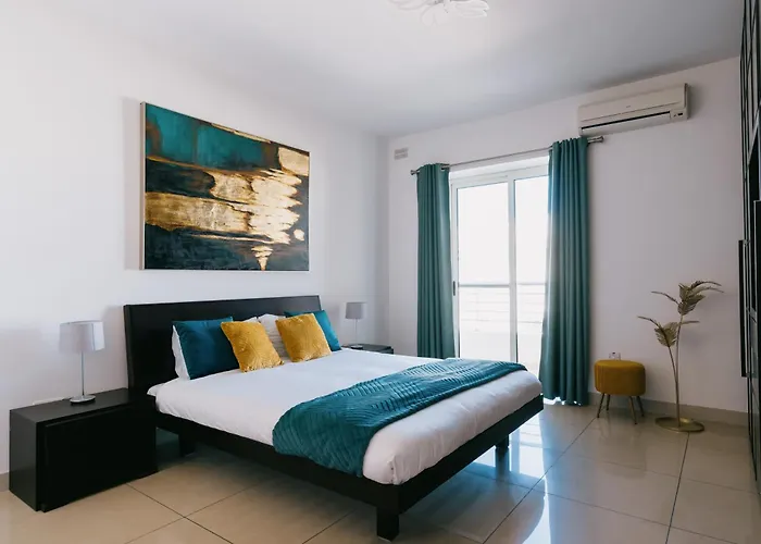 Apartamento Spacious 2br Garden In Gated Complex Near Gzira